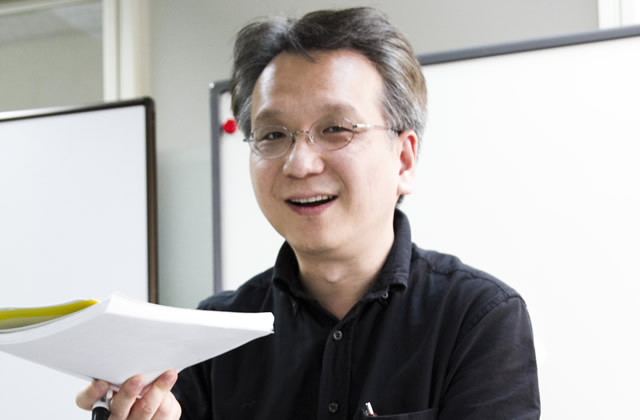【英語】牧 俊輔 講師