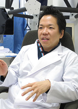 西岡徹人