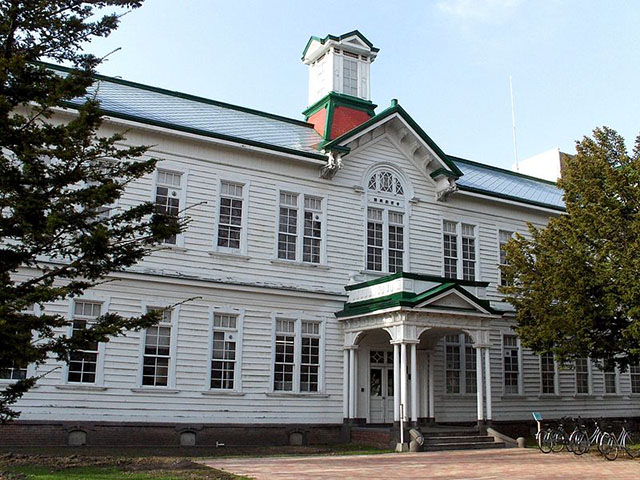 北海道大学