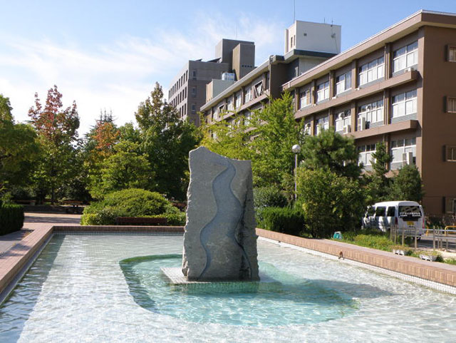 香川大学